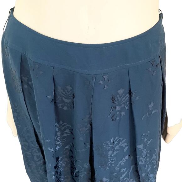 NEW COLDWATER CREEK Jacquard Midi Skirt in Lapis Blue Silk blend SZ 6 - Picture 2 of 10